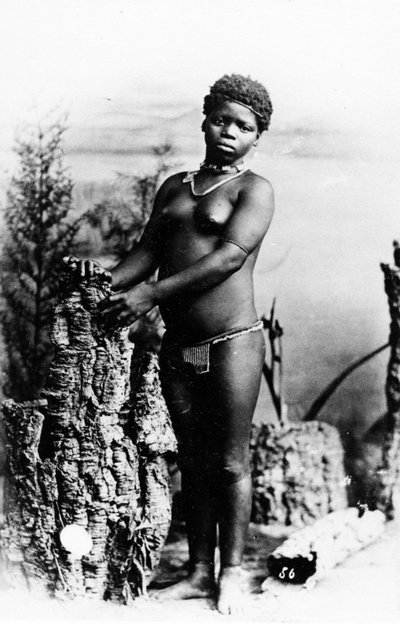 Lulu, ein Intombi-Zulu-Mädchen, ca. 1895 von South African Photographer